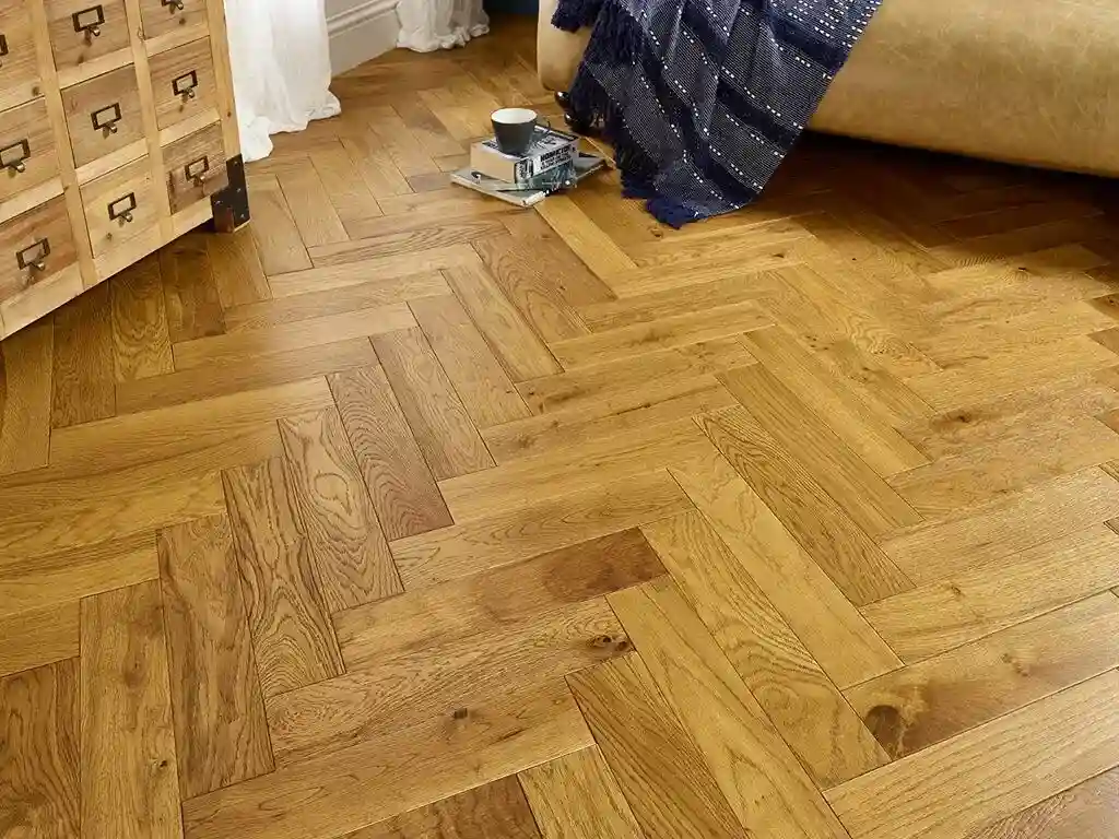 herringbone laminate flooring
